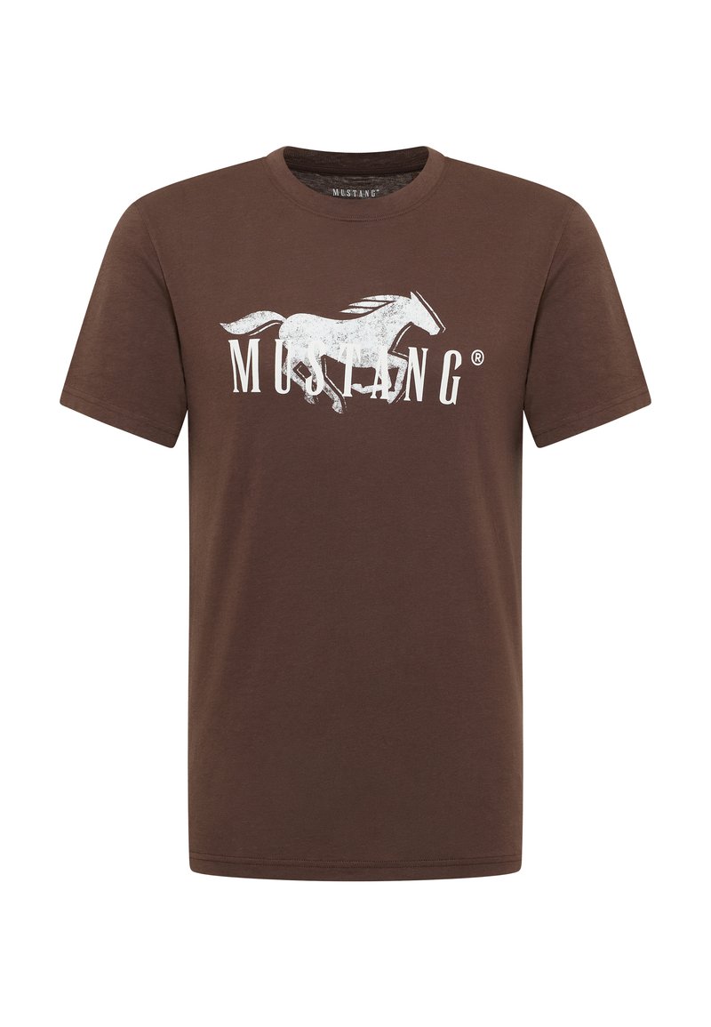 Brązowa bawełniana koszulka z grafiką białego konia i napisem "MUSTANG". Krótkie rękawy, okrągły dekolt i luźny krój.