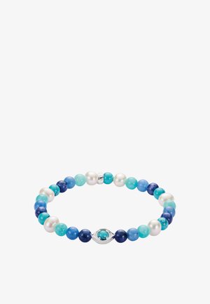 Stretch-Armband mit abwechselnd blauen, türkisfarbenen und weißen runden Perlen, das einen silbernen augenförmigen Anhänger mit einer türkisfarbenen Mittelperle zeigt.
