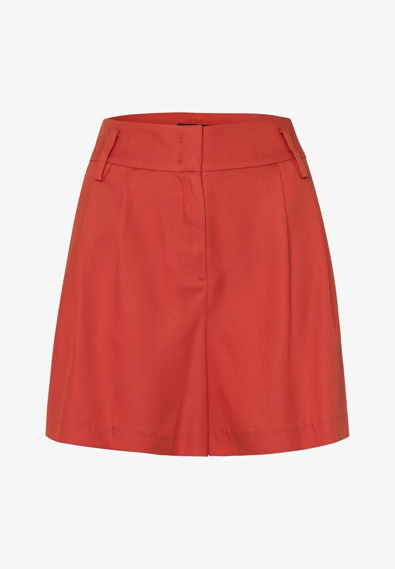 Shorts rouges taille haute avec passants de ceinture, fermeture éclair à l'avant et coutures ajustées, en tissu texturé.