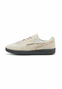 Puma - PALERMO PRIDE SNEAKERS - Sporta apavi - alpine snow black Miniatūras attēls 1