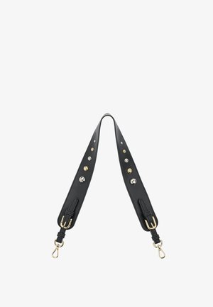 Schwarzer Lederarmband mit goldenen, silbernen und bronzenen Nieten entlang der Länge, mit verstellbarem Zubehör und Metallclips an jedem Ende.