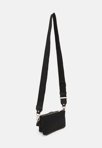 Guess LATONA MINI - Skuldertasker - black