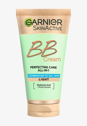 Garnier SKINACTIVE BB CREAM OILFREE LIGHT - Hydratant teinté