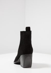 Kennel + Schmenger Botines bajos - black