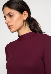 Modström KROWN - Camisola de manga comprida - currant