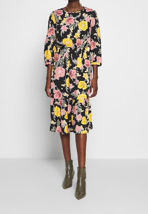 Dorothy Perkins Denní šaty - black