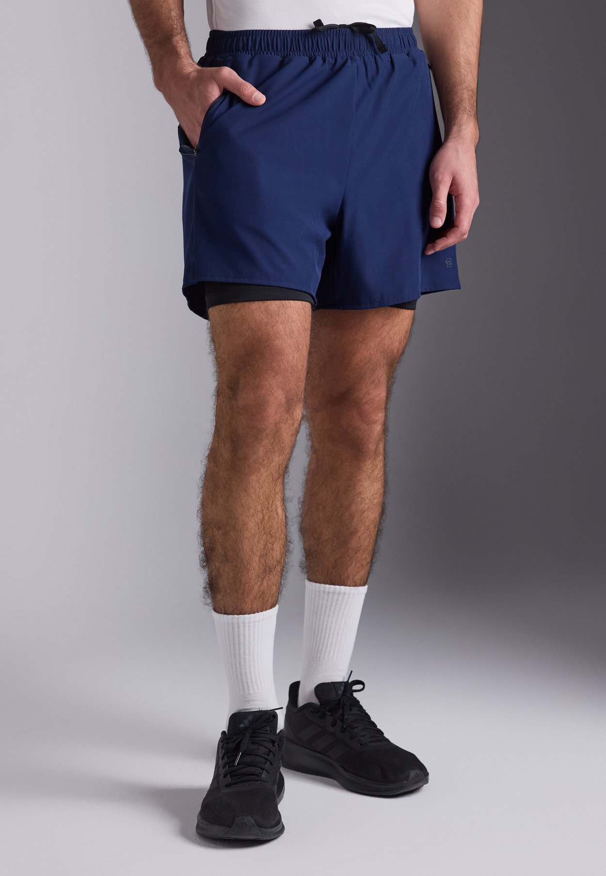 RUNNING SHORTS WITH CONTRAST DOUBLE-LAYER