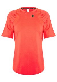 Raikas korallinvärinen lyhythihainen urheilupaita, jossa on pyöreä pääntie, verkkomaiset paneelit harteilla ja pieni musta ja vihreä Under Armour -logo rinnassa.