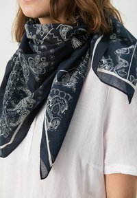 Part Two LOUI - Ruta - navy graphic paisley