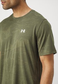 Under Armour VENT - T-shirt desportiva - marine od green/white