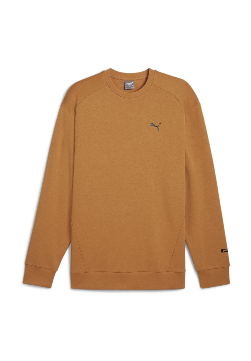 Brązowy sweter wykonany z miękkiego materiału, z prążkowanym okrągłym dekoltem, długimi rękawami i małym czarnym logo na piersi.