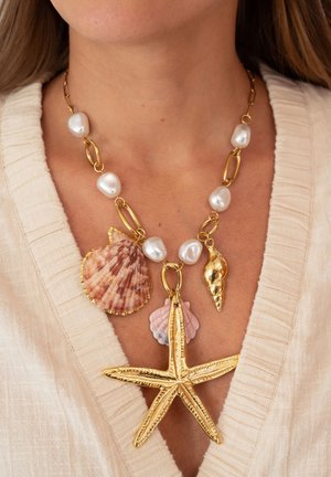 WITH SHELLS AND STATEMENT STARFISH - Necklace - goudkleurig