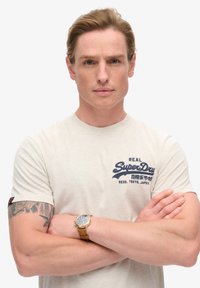 Superdry & Co - T-shirt z nadrukiem