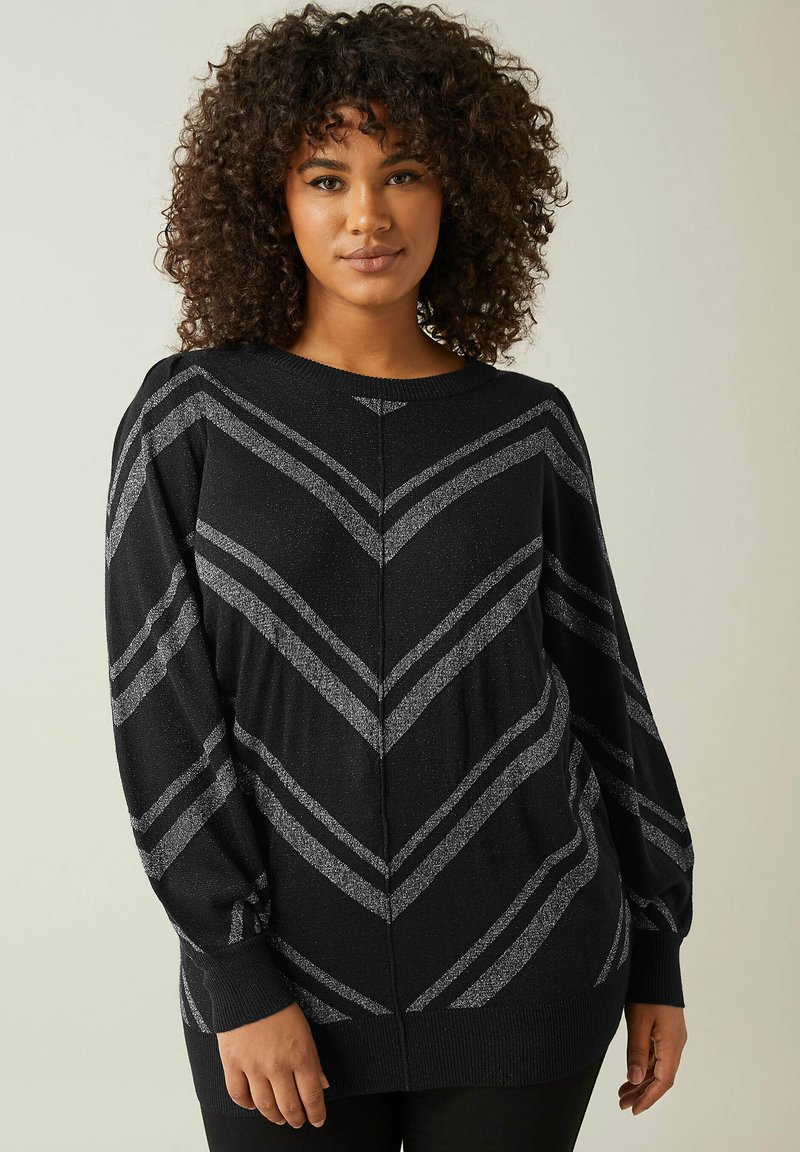 Maglione nero con maniche lunghe a sbuffo, caratterizzato da strisce a chevron argentate. Texture morbida, polsini e orlo a coste, e scollatura rotonda.
