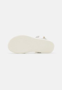 Tommy Hilfiger Sandals - white