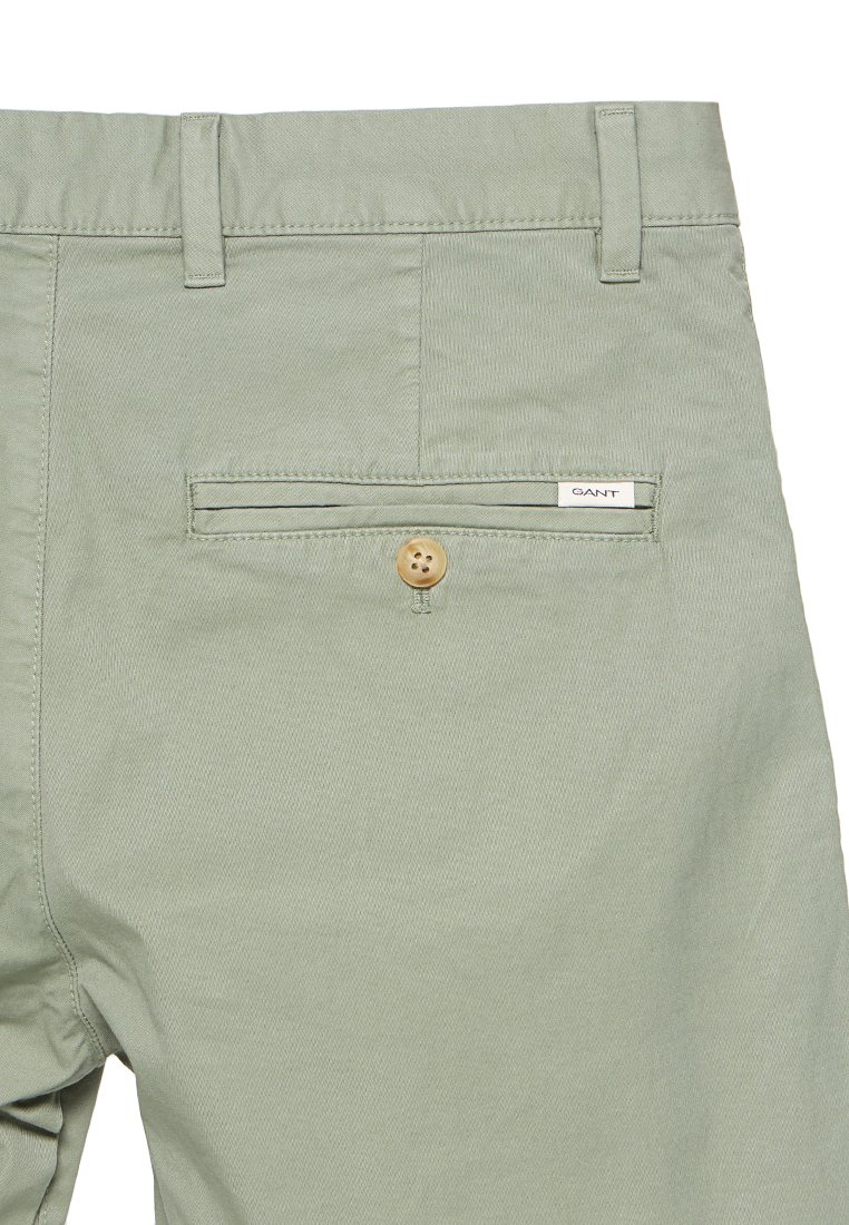 SLIM FIT