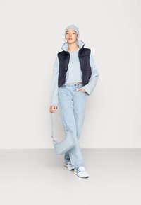 ONLY RICKY SHORT REV OTW NOOS - Colete - night skylight blue