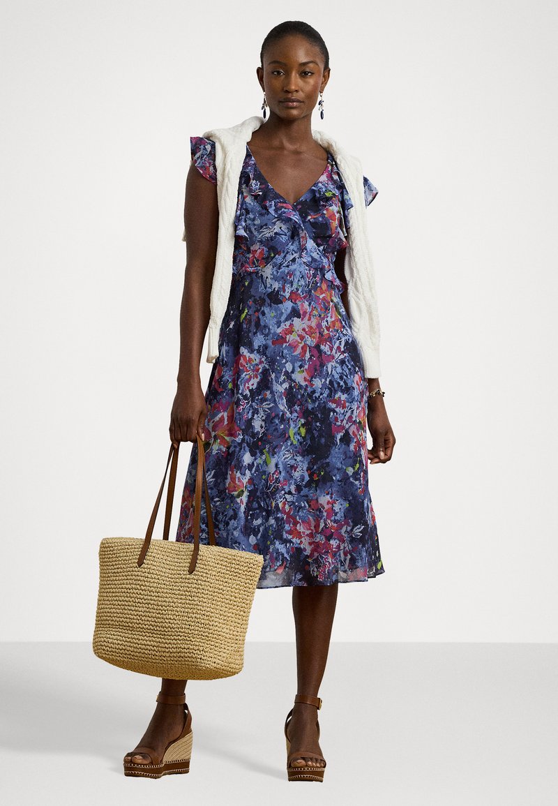 Lauren Ralph Lauren Petite Print Ruffle Trim Georgette Midi Dress - Day  dress - blue - Zalando.co.uk