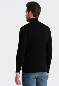 Ombre - Sweter