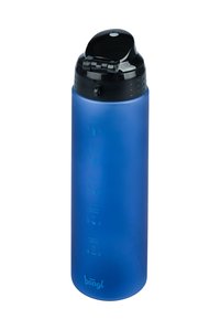 Modrá, průhledná plastová láhev na vodu s černým sklápěcím víčkem. Měřící značky na boku: 200 ml, 300 ml, 400 ml a 600 ml.