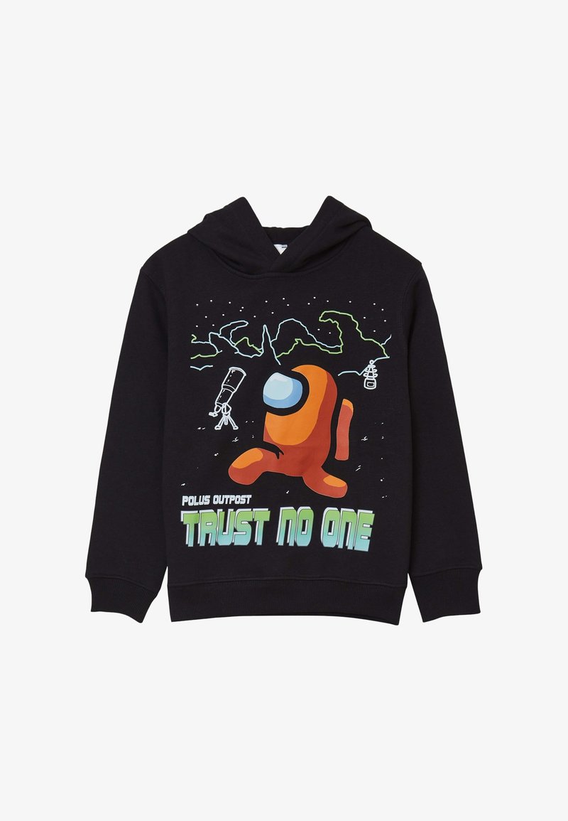 Felpa con cappuccio nera con un personaggio dei cartoni animati arancione e la scritta "Non fidarti di nessuno". Presenta un design a tema galassia e colori vivaci.