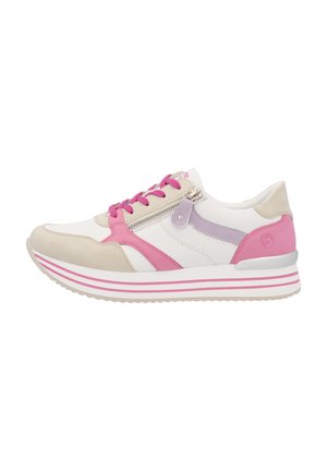 Witte en roze sport schoen met suede accenten, een rits aan de zijkant en een gestructureerde zool. Bevat roze veters en contrasterende strepen.