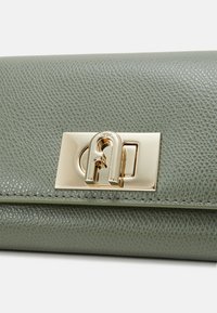 Furla COMPACT WALLET - Wallet - cactus