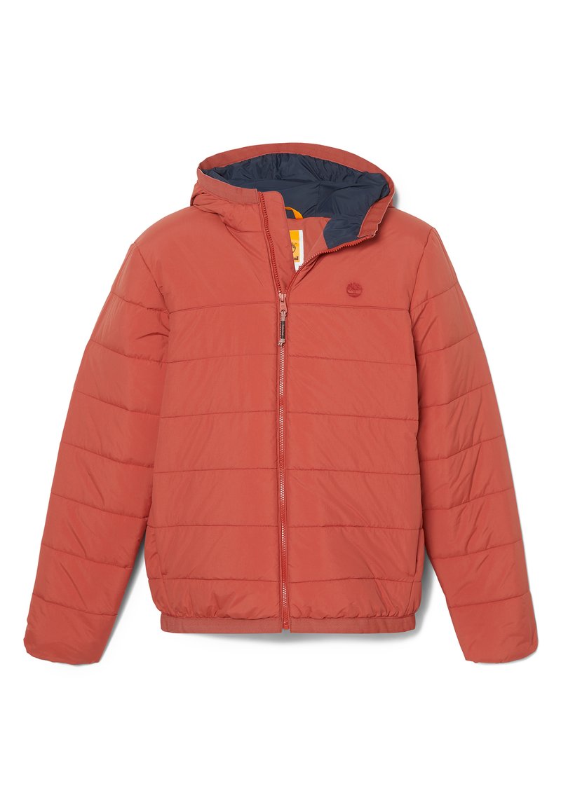 gepolsterte Jacke in verbranntem Orange mit horizontalem Steppdesign, einem gestreiften Kapuzenfutter in Marineblau und einem Reißverschluss vorne. Sie verfügt über ein kleines Logo auf der Brust.