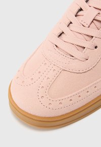 Tommy Hilfiger TH HERITAGE - Sportbačiai - delicate rose