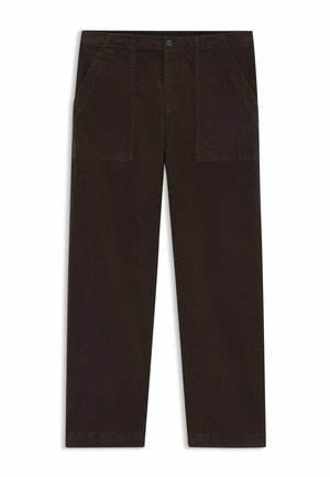 Pantalon marron foncé à jambes droites avec poches plaquées à l'avant, fermeture par boutons et détails en couture latérale, présenté sur un fond blanc.