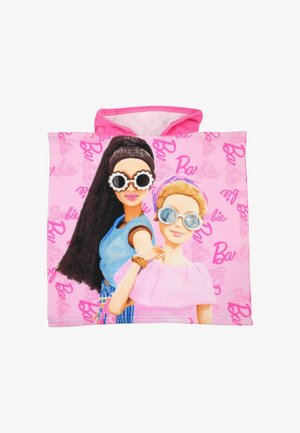 Serviette à capuche rose avec deux filles portant des lunettes de soleil, l'une en haut bleu aux longs cheveux bruns, l'autre en rose aux cheveux blonds courts, fond avec le texte « Barbie ».