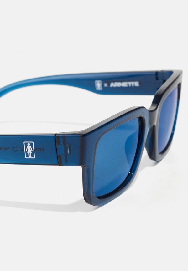 BIGFLIP UNISEX - Sunglasses3