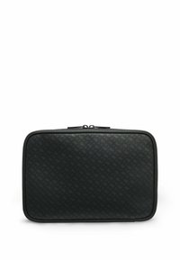 Borsa rettangolare nera realizzata in materiale testurizzato con un motivo sottile. Presenta una chiusura con zip e bordi neri lungo le cuciture.