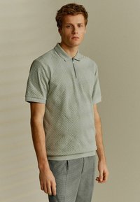 Next FLOCKED - Pikeepaita - grey