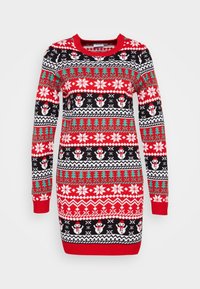Maglione rosso lavorato a maglia con un motivo festivo che presenta pupazzi di neve, alberi e fiocchi di neve nei toni di nero, bianco e verde. Maniche lunghe e scollatura a girocollo.