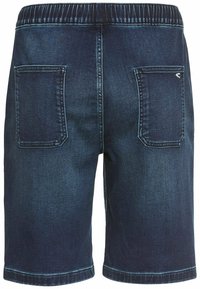 Denim shorts med en mørkeblå vask, elastisk talje, og to baglommer. Har syninger og en lige benåbning.