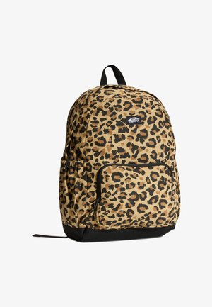 Sac à dos avec imprimé léopard marron et noir, poche zippée à l'avant, base noire et poignée noire en boucle sur fond blanc.