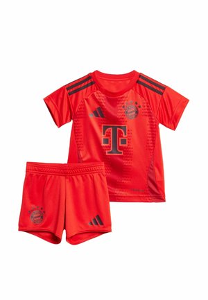 SET - Short de sport - red