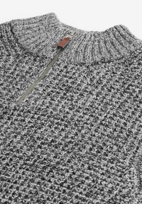 Stickad tröja - grey