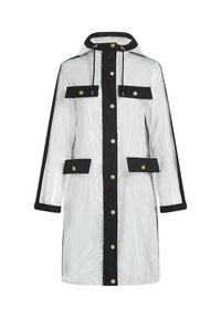 Impermeable transparente con acentos negros y broches dorados. Cuenta con capucha, bolsillos delanteros y un diseño de corte recto. Material plástico ligero.
