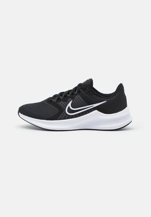 Road running shoes - black