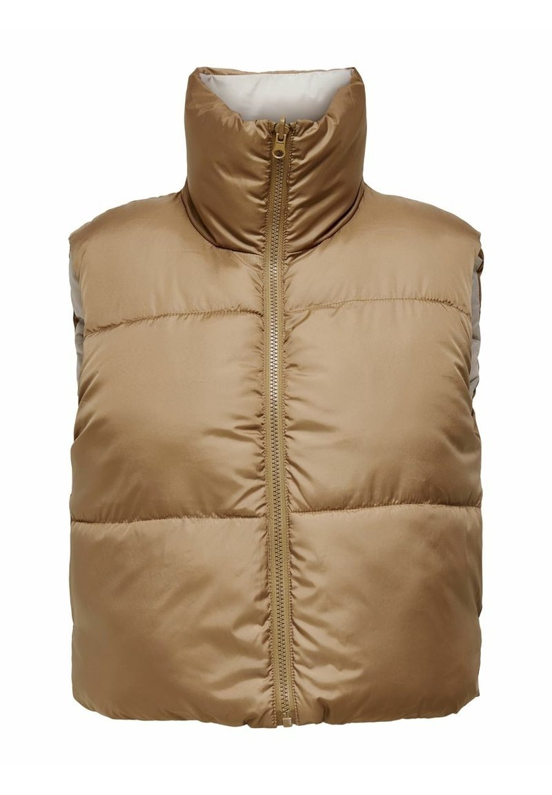 Gilet sans manches rembourré beige avec col montant et fermeture éclair centrale, conçu pour la chaleur et le confort léger.