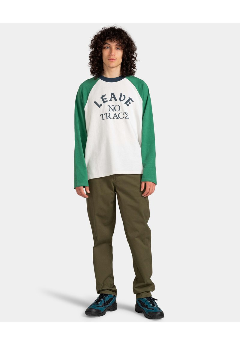 Element Chino bruin Element Chino bruin