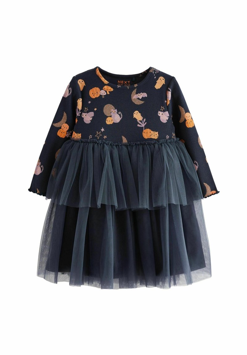 Robe à manches longues avec un haut côtelé bleu marine ornée de motifs colorés d'animaux et de lunes ; jupe en tulle superposée dans un bleu marine plus foncé.