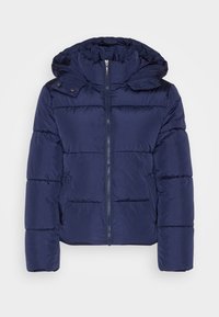 Ei valittu, dress blues