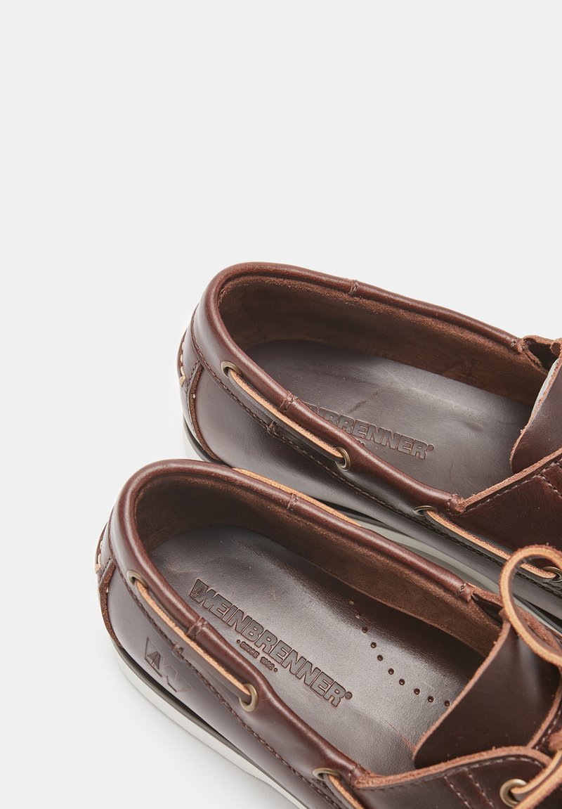 Mocassini Da Barca BATA Uomo - Eleganza Informale E Comfort Per Tutti I Giorni