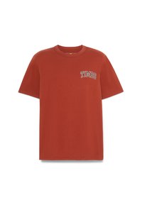 Red cotton t-shirt with a crew neck, featuring the word "TIMBS" embroidered in beige on the left chest. Short sleeves and straight cut.