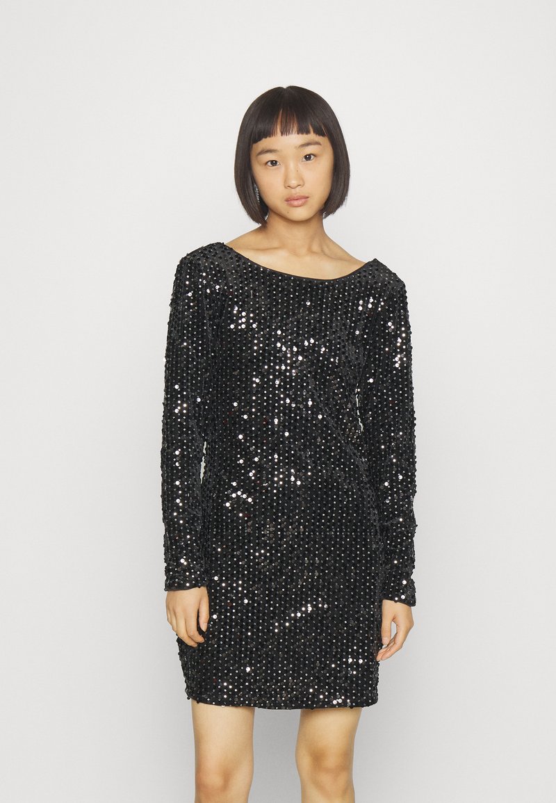 ONLY Petite ONLLUCY OPEN BACK DRESS - Cocktail φόρεμα / Φόρεμα για πάρτι - black