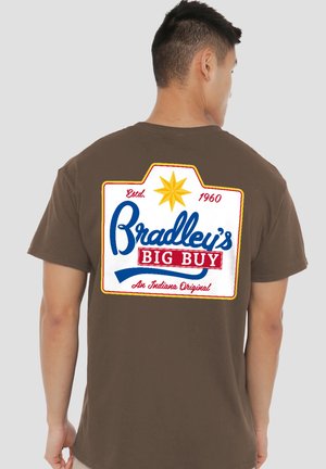 STRANGER THINGS BRADLEY S BIG BUY AUSTIN FRONT BACK - Print T-shirt - mottled dark brown