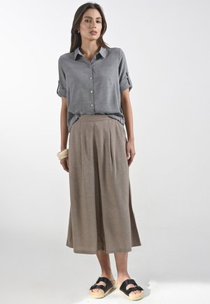 Trousers - brown